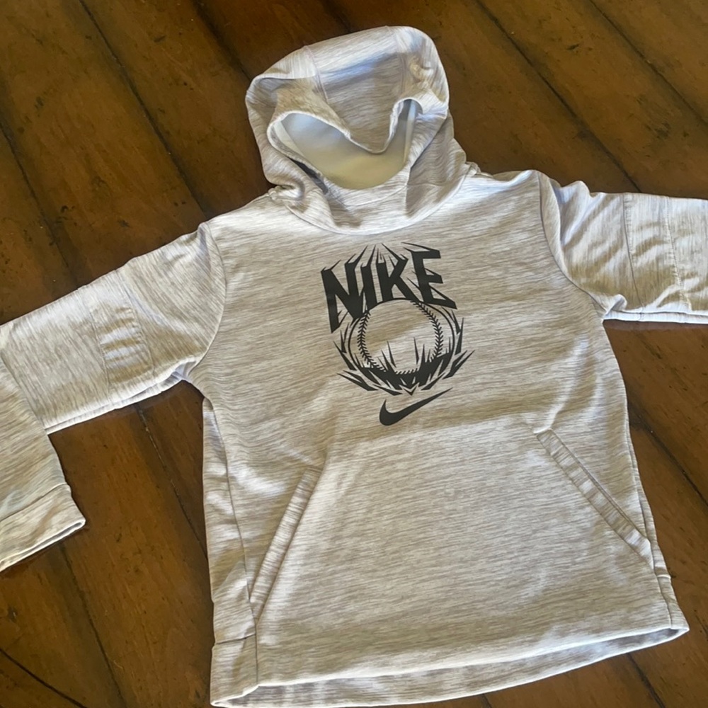Boys Nike dry fit sweatshirt